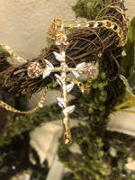 Jesus Cross Pendant & Necklace With Rose Flowers - Quince Gift