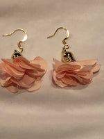 Light Pink Flowered Earrings / Quince Collection